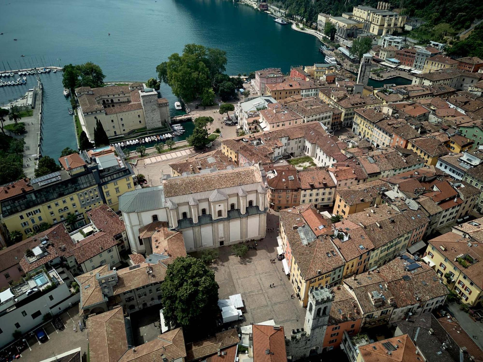 Casa Morellato ริวาเดลการ์ดา ภายนอก รูปภาพ
